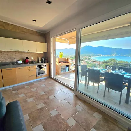 Villa Golden Sea View -thasos House Szkála Potamiász